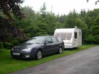 car with caravan